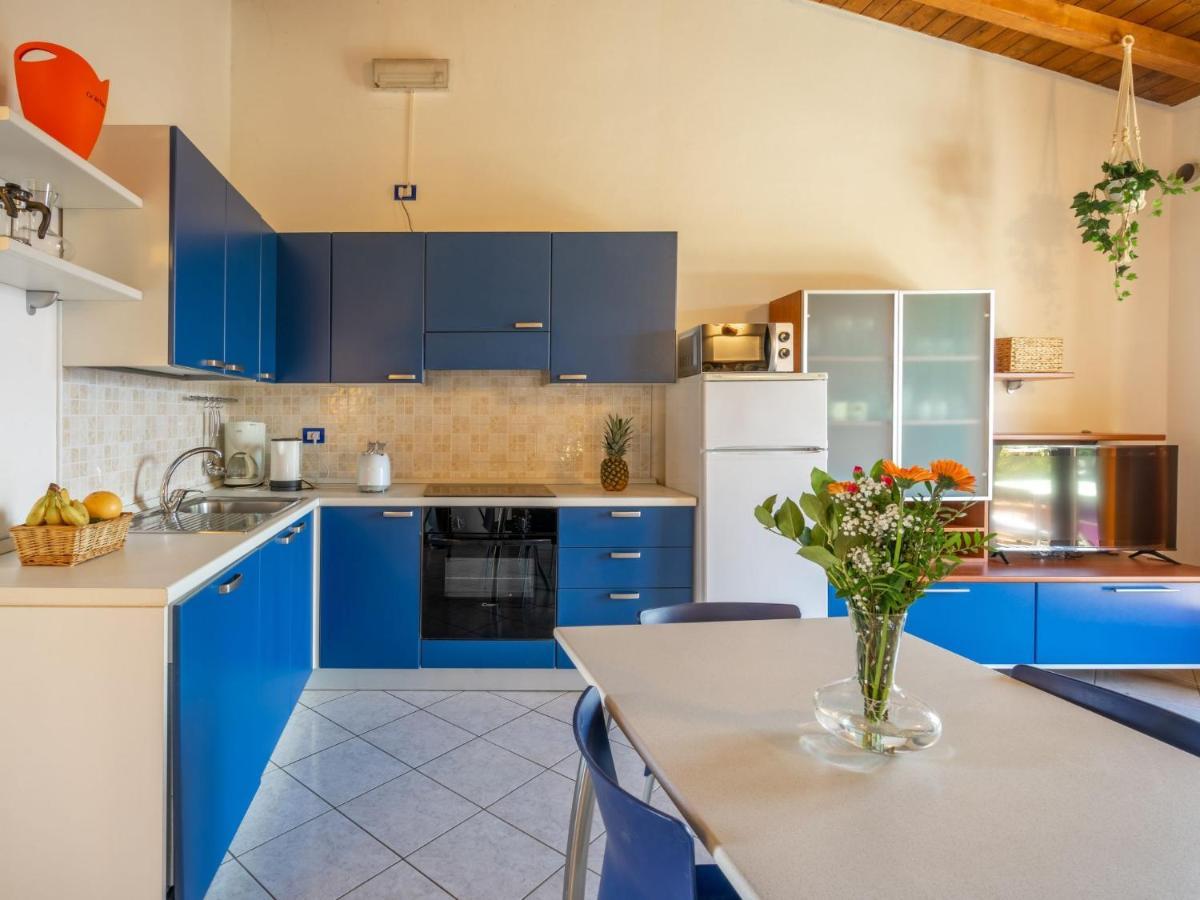 Apartment Residenza Agrifoglio-8 By Interhome Luino Exterior foto