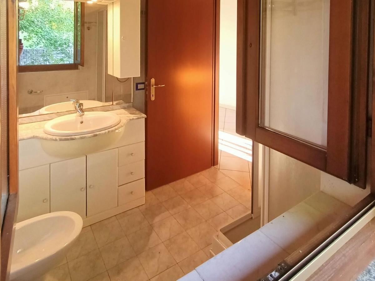Apartment Residenza Agrifoglio-8 By Interhome Luino Exterior foto